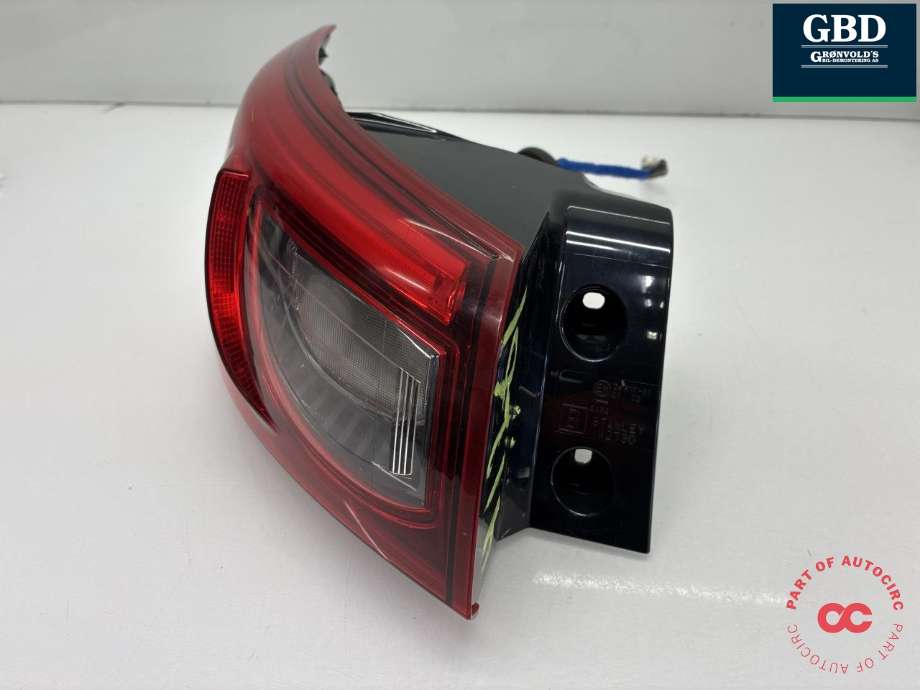 Baklykt venstre ytre til Mazda CX-3 2015-2022  (DB2S-51-160E|)