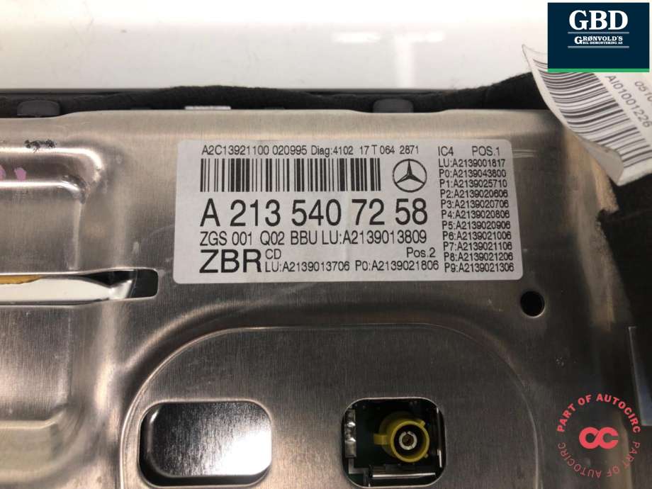 Bilstereo navigasjon skjerm til Mercedes E-Klasse 2016-2023 (W213) (W213) (A 213 540 54 99|A 213 540 37 42|A 213 540 72 58)
