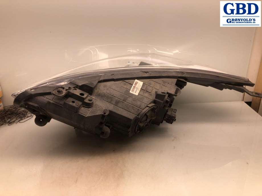 Hyundai i40, 2012-2017 (92102 3Z300)