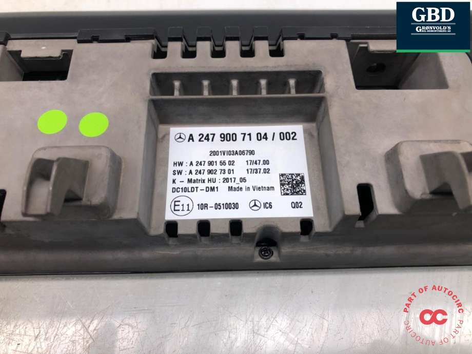 Instrumentpanel til Mercedes EQC 2019-->>  (A 247 900 82 11| A 247 900 71 04|A2479007104 / 002|A 247 900 71 04 80)