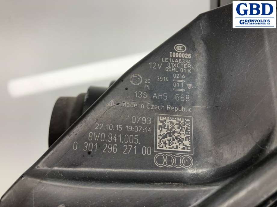 Audi A4, 2015-2019 (Type V, Fase 1) (B9) (8W0 941 043)