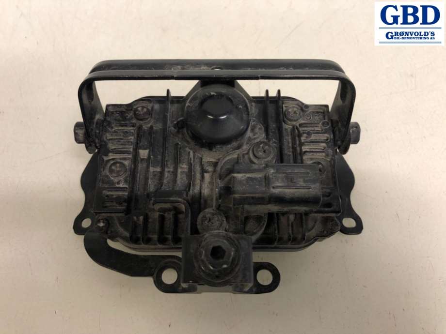 Toyota RAV4, 2016-2019 (Type IV, Fase 2) (8821047090)