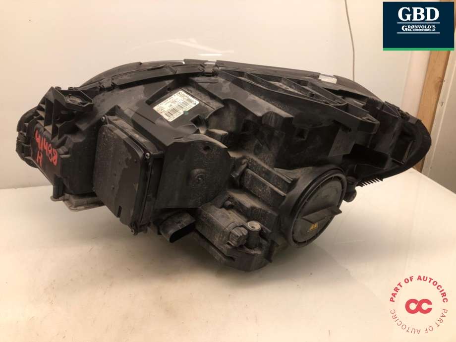 Frontlykt høyre xenon til Mercedes B-Klasse, electric drive 2014-2018 (W242) (W242) (A 246 820 02 39|A 246 820 72 61|)