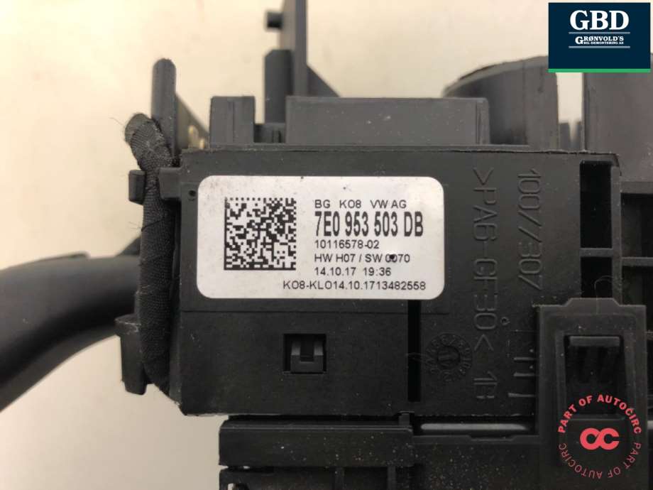VW Amarok, 2016-2022 (Type I, Fase 2) (7E0 953 507 F|7E0 953 503 DB)