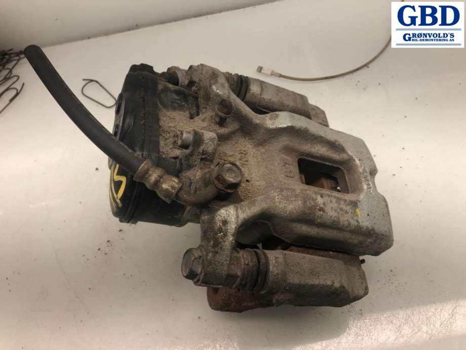 Toyota RAV4, 2019- (Type V) (4783042100|4631033010)