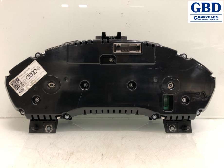 Audi A4, 2015-2019 (Type V, Fase 1) (B9) (8W5 920 741 B|503 00 622 04 04)