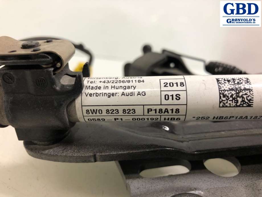 Audi A4, 2015-2019 (Type V, Fase 1) (B9) (8W0 823 301 E)