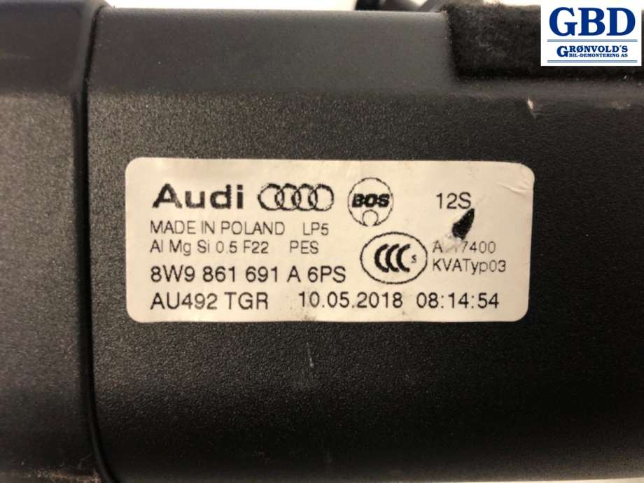 Audi A4, 2015-2019 (Type V, Fase 1) (B9) (8W9 861 691 A)