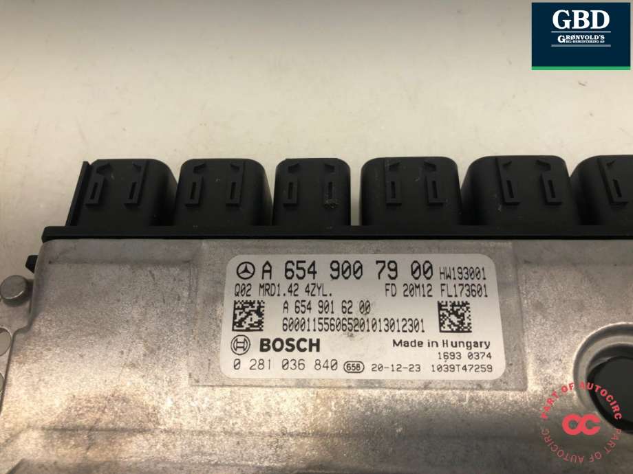 Styreenhet motor til Mercedes C-Klasse 2018-2021 (Fase 2) (W205) (W205) (A 654 900 96 00|A 654 900 79 00|)