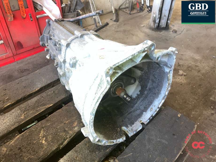 Girkasse manuell 6-trinn til BMW X3, 2007-2010 (Fase 2) (E83) (E83) (23 00 3 439 814)