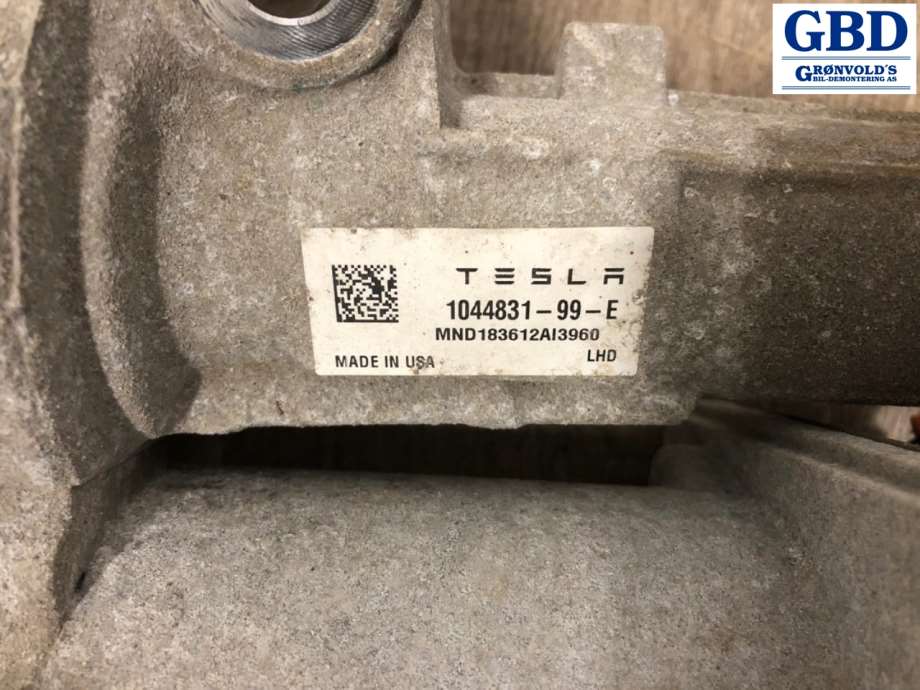 Tesla Model 3, 2018-2023 (Fase 1) (1044831-99-E| 1044831-00-F| 1044831-00-G|1044831-00-H| 1044832-00-A| 1188832-00-A|GE80221R11)