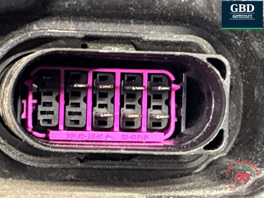 Frontlykt høyre halogen til Škoda Fabia 2010-2014 (Type II, Fase 2) (5J1 941 018 F|)