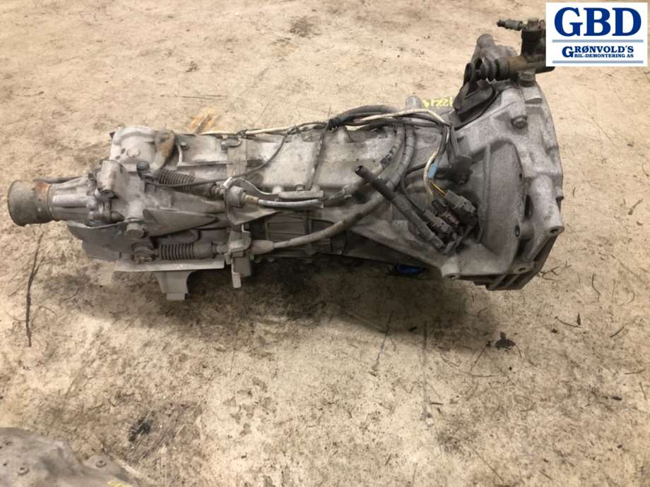 Subaru Outback, 2009-2014 (Type IV) (32000AK070)