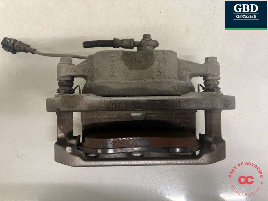 VW ID.4, 2020- (1EA 615 124 B|1EA 615 106 K)