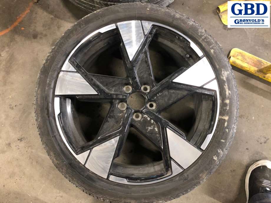 Volvo EX30, 2023- (245/40R20|GOODYEAR EFFICIENTGRIP|6|5MM ÅR3523)