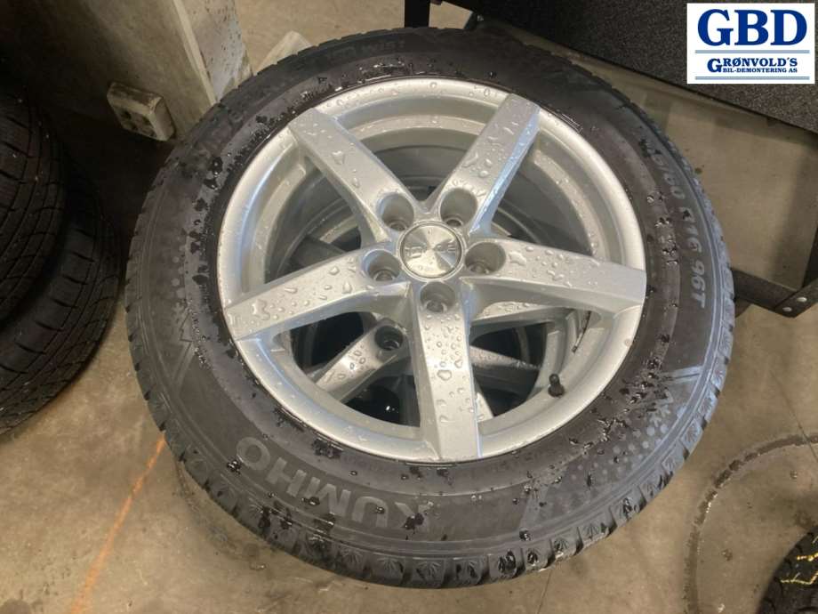 Toyota Proace City, 2020- (KUMHO PIGGFRI|205-60R16|DATO 2722 |7JX16 - ET32)