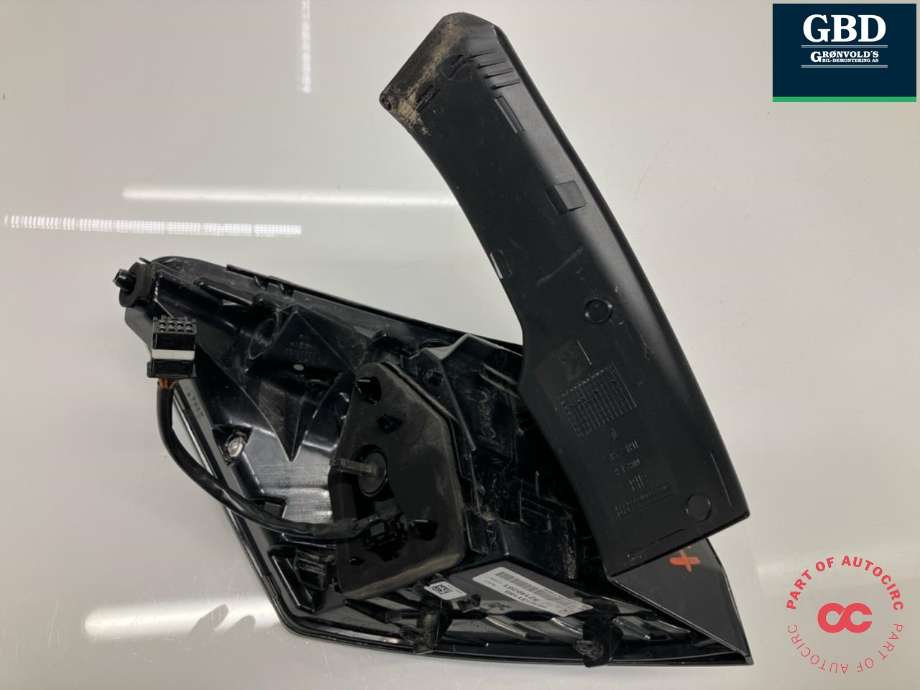 Baklykt høyre ytre til Peugeot 3008 2016-->> (Type II)  (98 362 311 80|)