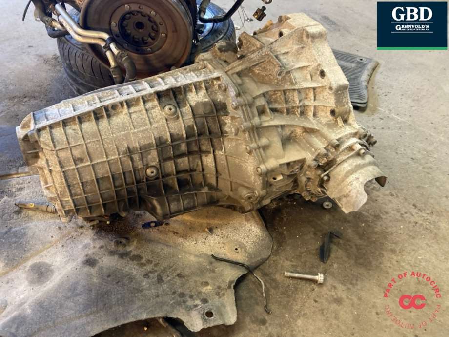 Audi A4, 2015-2019 (Type V, Fase 1) (B9)(|PHQ)