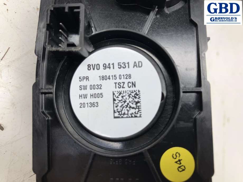 Audi A3, 2016-2020 (Type III, Fase 2) (8V0 941 531 AD)