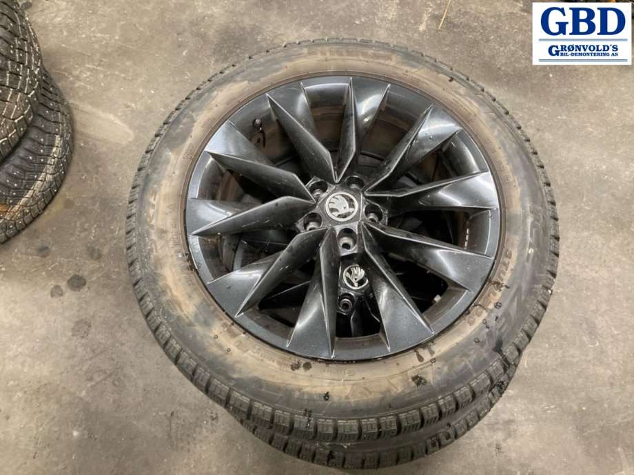 Škoda Enyaq, 2021- (PIRELLI PIGGFRI|255-50R19|DATO 4921 |8JX19 - ET45)