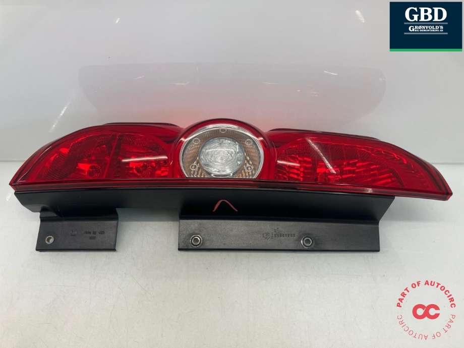 Baklykt venstre til Opel Combo D 2012-2018  (95513787|00519248480|)