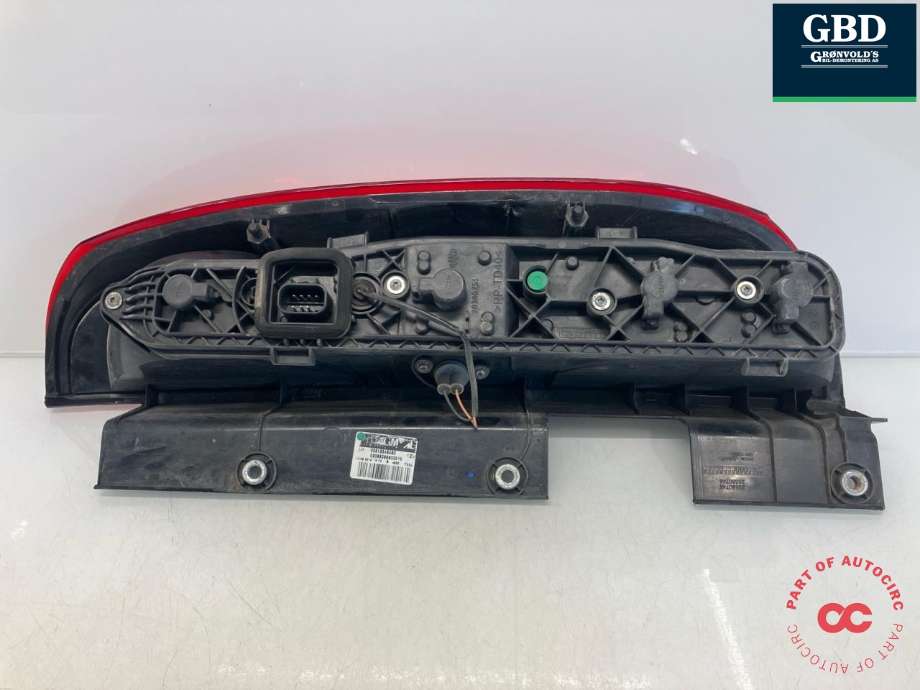 Baklykt venstre til Opel Combo D 2012-2018  (95513787|00519248480|)