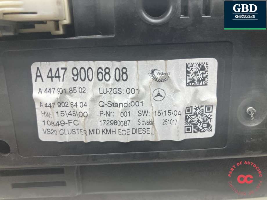 Instrumentpanel til Mercedes Vito 2014-->> (W447) (W447) (A 447 900 48 23|A 447 900 19 11|A 447 900 68 08)