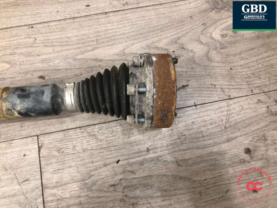 VW Caddy, 2010-2015 (Type III, Fase 2) (5Q0 407 272 FF|1K0 407 272 QN)