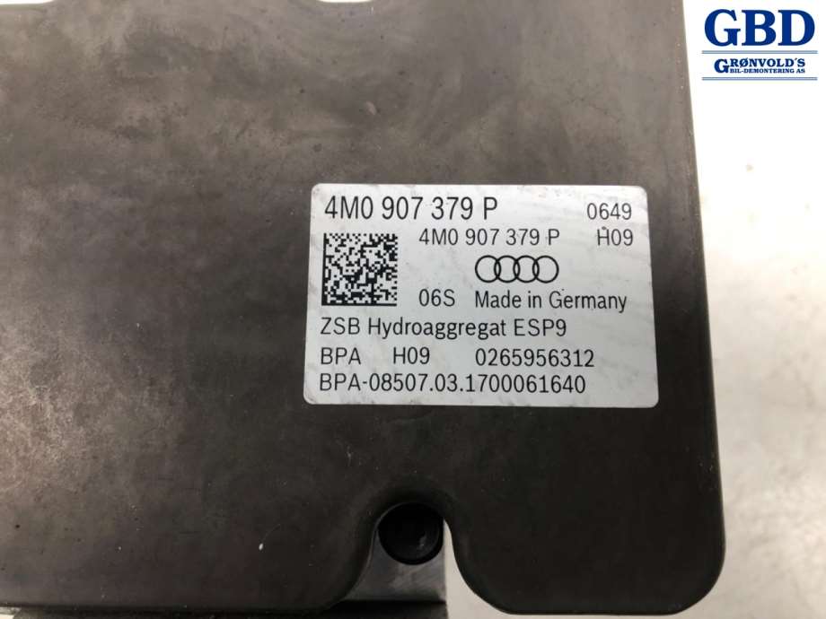 Audi Q7, 2015- (Type II) (4M0 614 517 T|4M0 907 379 P|0265956312)