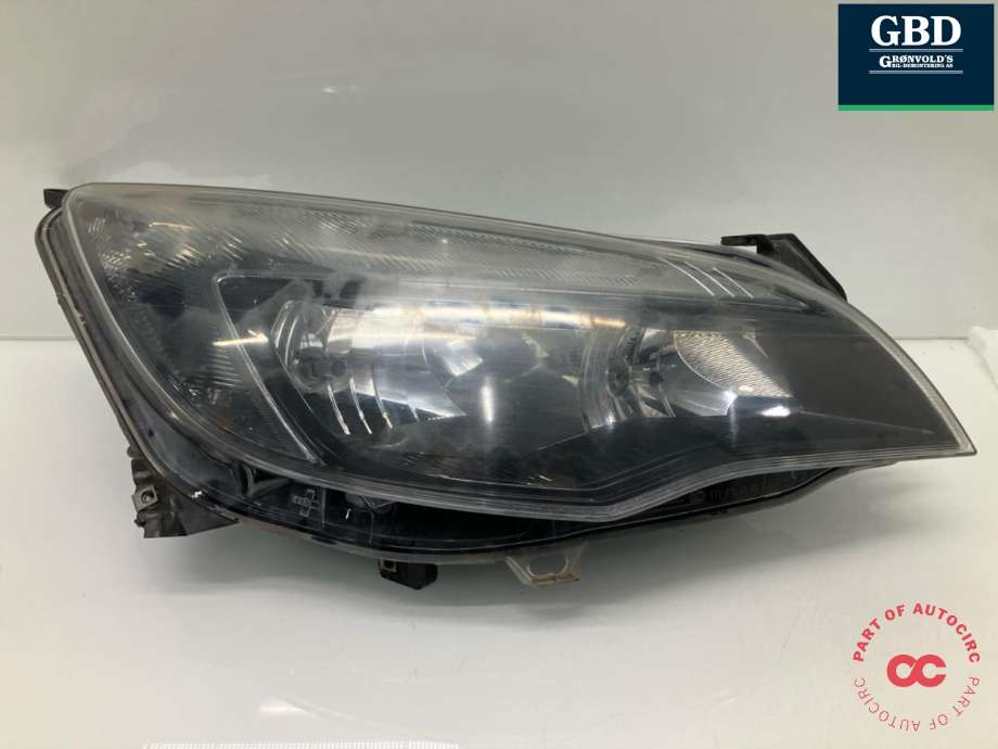 Frontlykt høyre halogen til Opel Astra J, 2010-2015  (13365291)