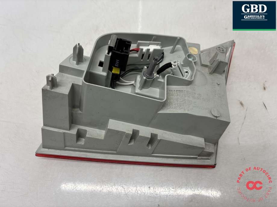 Baklykt venstre indre til Peugeot 508 2014-2018 (Type I, Fase 2) (6350 LZ|9686780580|)