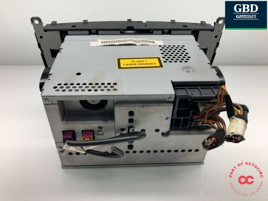 Bilstereo til Mercedes C-Klasse 2004-2007 (Fase 2) (W203) (W203) (A 203 870 36 89 |A 203 827 38 42|A 203 870 05 89 | A 203 870 50 89 ||A 203 870 45 89 | A 203 870 45 89 80)