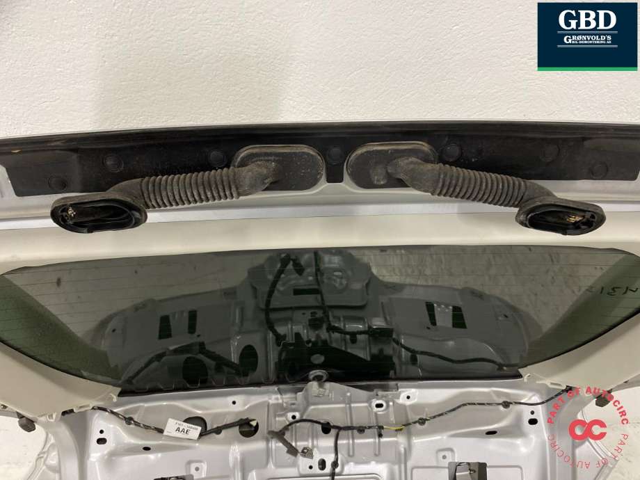 Bakluke combi til Ford Focus, electric 2012-2018  (2002017|PF1EB-A40410-AC|)