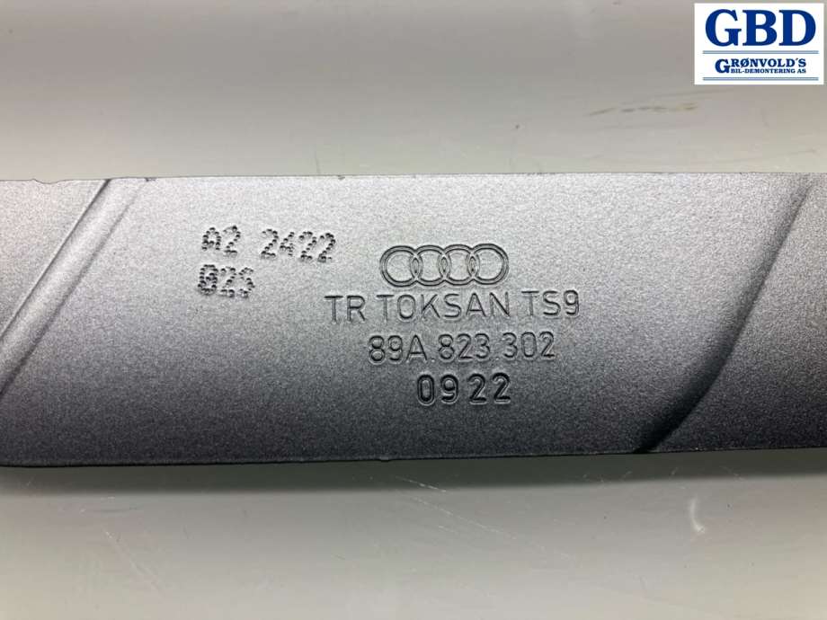 Audi Q4 e-tron, 2021- (89A 823 302)