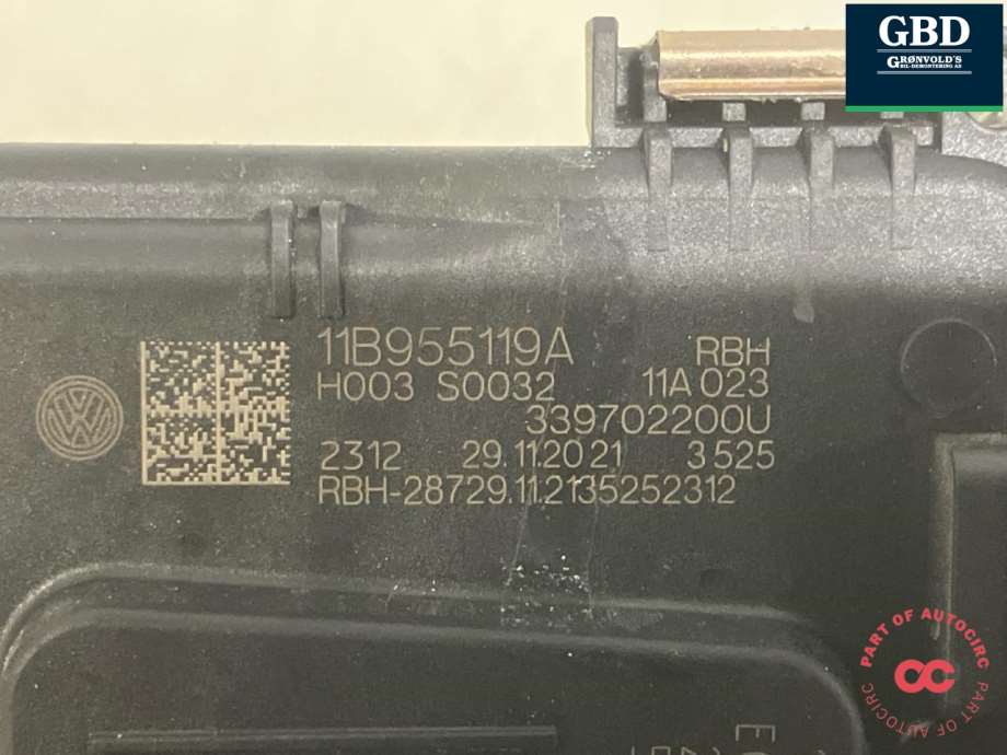 Audi Q4 e-tron, 2021- (11B 955 023 A|11B 955 119 A)