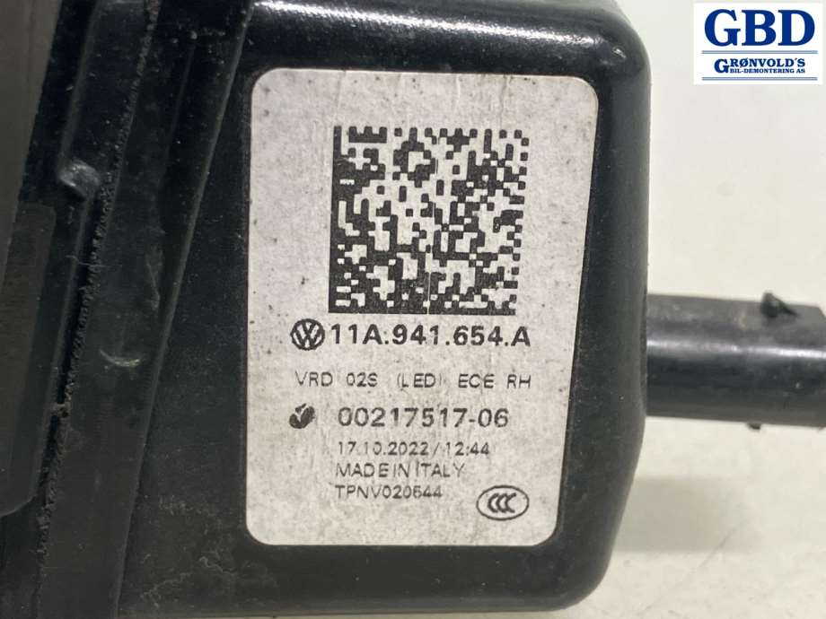 VW ID.4, 2020- (11A 941 654 A|00217517-06)