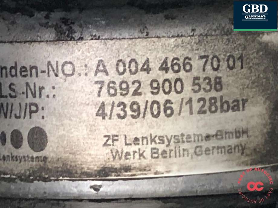 Servo pumpe mekanisk til Mercedes E-Klasse 2006-2009 (Fase 2) (W211) (W211) (A 004 466 70 01|A 004 466 70 01 80|)
