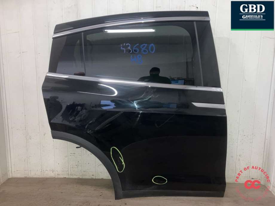 Tesla Model X, 2016-