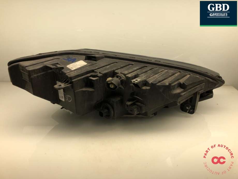 Tesla Model X, 2016- (1034318-01-C|1034318-00-C | 1034318-88-B|1034318-00-D | 1034318-00-E |1034318-00-F)