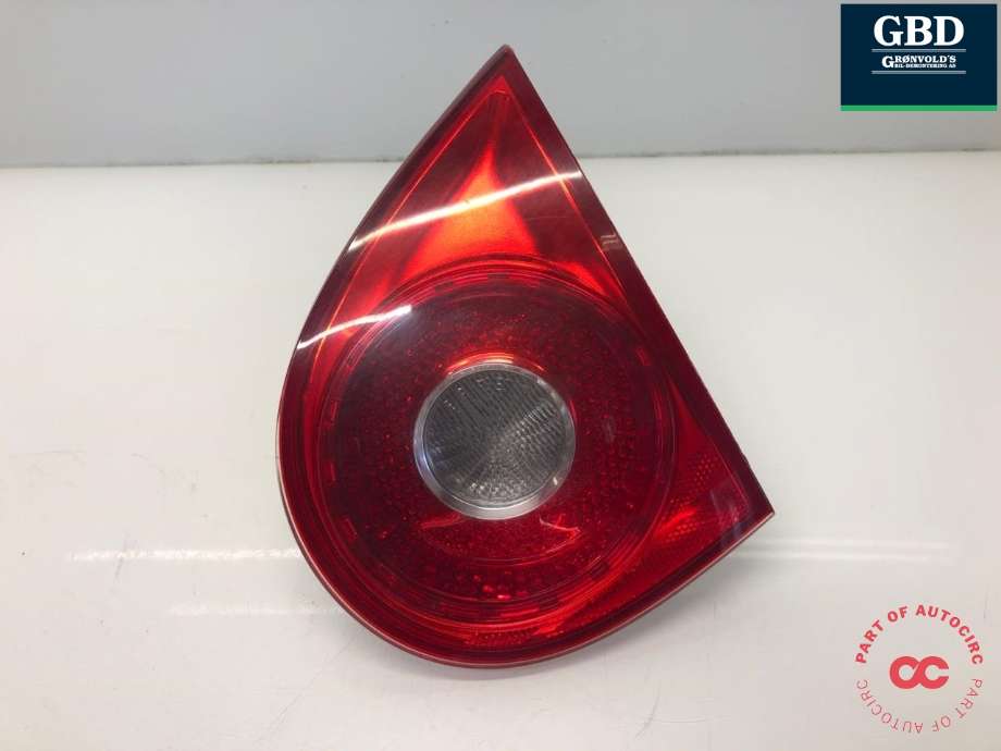 Baklykt høyre indre til VW Golf V, Combi 2003-2008  (1K6 945 094 E|)