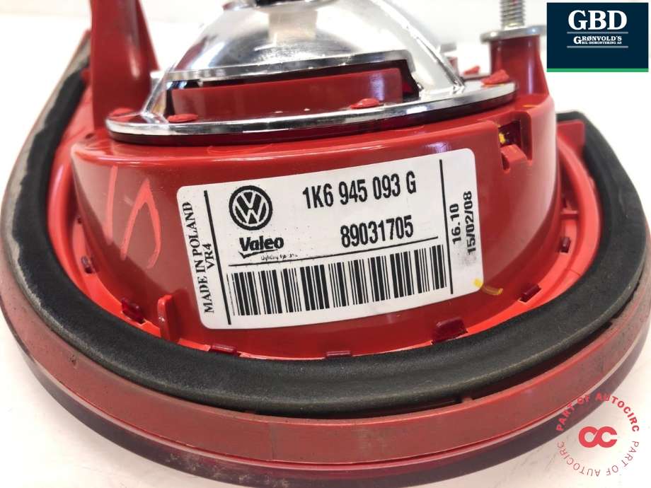 Baklykt venstre indre til VW Golf V, Combi 2003-2008  (1K6 945 093 E|)