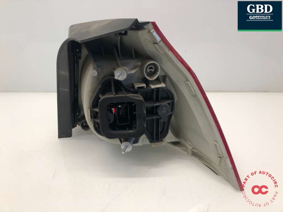 Baklykt venstre ytre til VW Golf V, Combi 2003-2008  (1K6 945 095 AA|)