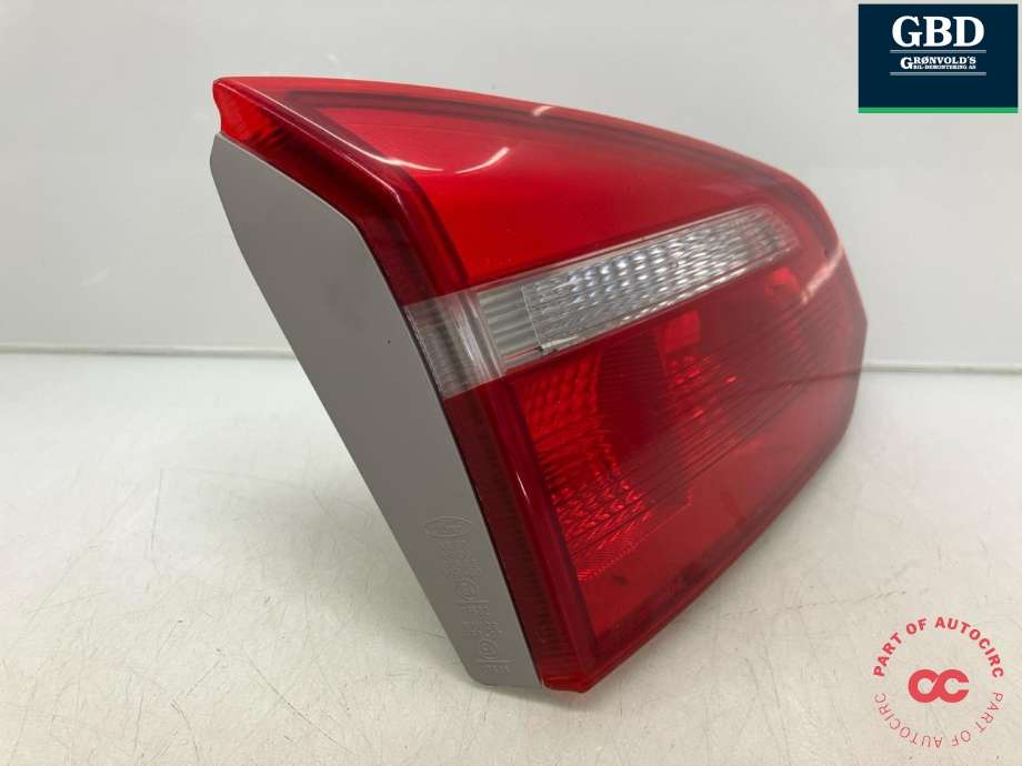 Baklykt venstre indre til Ford Focus 2014-2018 (Type III, Fase 2)  (1868299|F1EB-13A603-BA|)