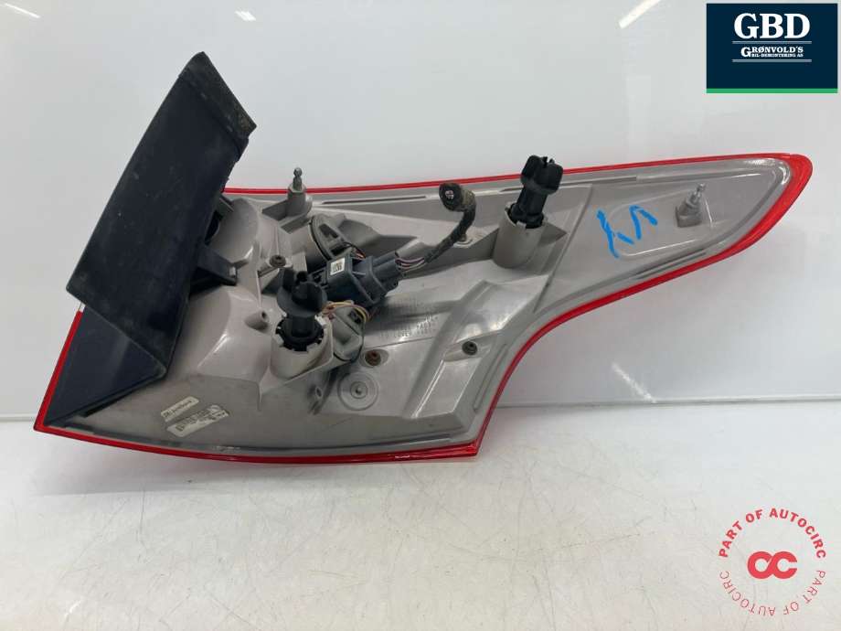Baklykt venstre ytre til Ford Focus 2014-2018 (Type III, Fase 2)  (2033123|F1EB-13405-DB|)