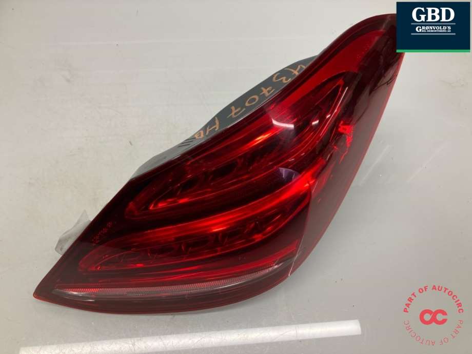 Mercedes C-Klasse, 2014-2018 (W205, Fase 1) (A 205 906 04 57)