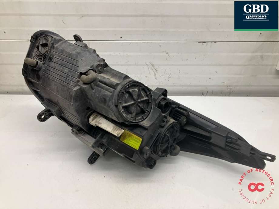 Hyundai i40, 2012-2017 (92102 3Z031)