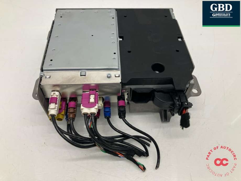 Bilstereo til Mercedes GLC 2015-2022 (X253) (X253) (A 253 900 07 09|A 253 900 31 08|A 253 900 90 08 | A 253 900 67 10)