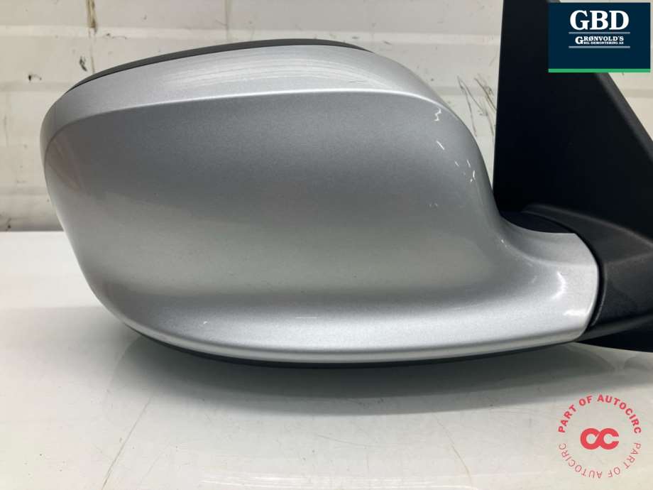 BMW X1, 2009-2015 (E84) (51 16 2 993 766)