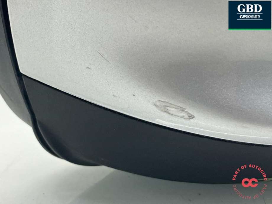 BMW X1, 2009-2015 (E84) (51 16 2 993 766)