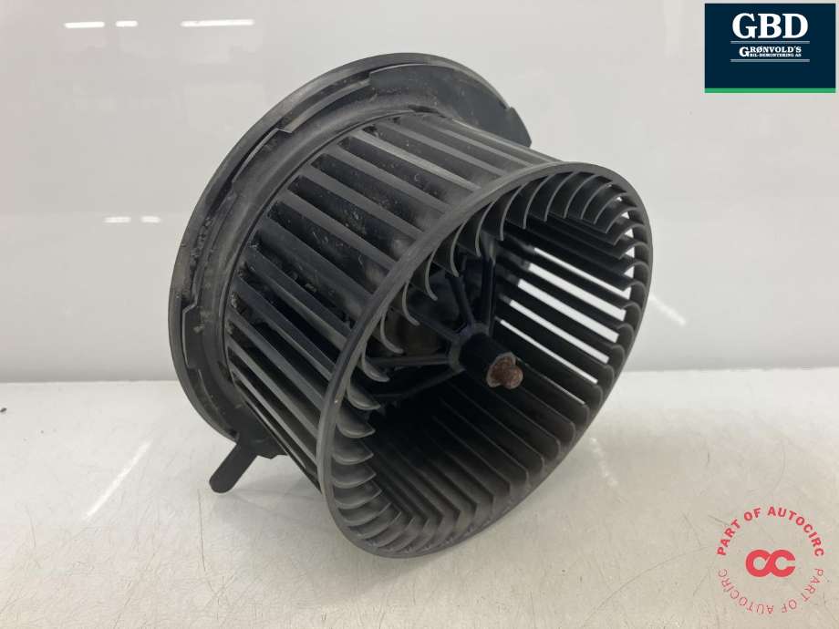 Varmeapparat motor til VW Caddy 2004-2010 (Type III, Fase 1) (VALEO|1K1 819 015 F|1K1 819 015|999800)